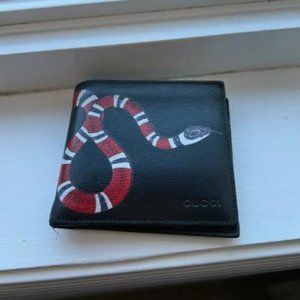 Snaked Gucci Wallet and Cardholder